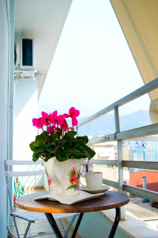 Sunny Central Luxury Apartment Volos Bagian luar foto